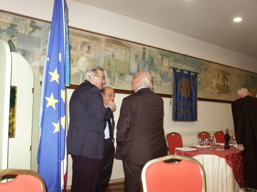 da sinistra, don Piero Altieri, Francesco Amadori e Giovanni Rana