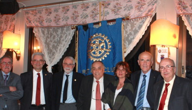 da sinistra Africo Morellini, Giancarlo Foschi, Franco Casadei, Domenico Scarpellini, Monica Cantori, Oliviero Zondini, Andrea Paolo Rossi
